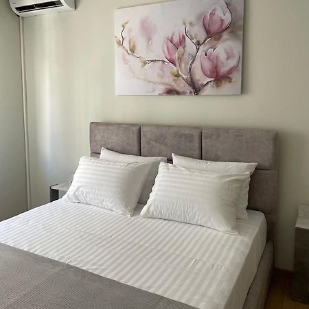 Spacious Apartment Near Panormou Metro Athen Eksteriør bilde